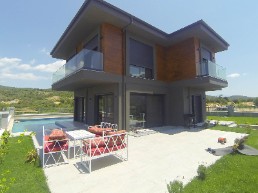 luxury villa with nature view and pool for sale 5 minutes away from akyaka