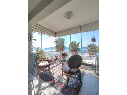 Marmaris'te Deniz Manzaralı 2+1 Tatil evi